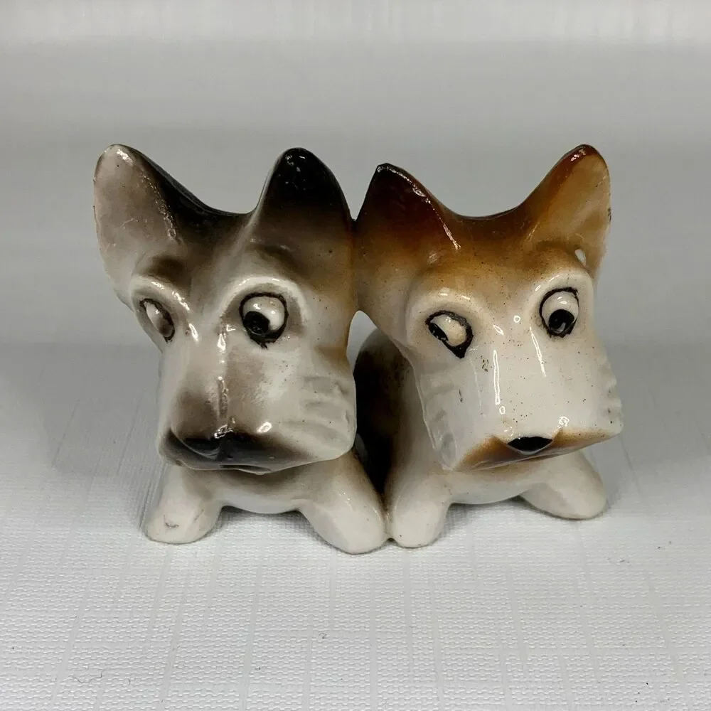 1950s Vintage Dog Salt Pepper Shakers Scotty Terrier Made Japan Souvenir Puppy